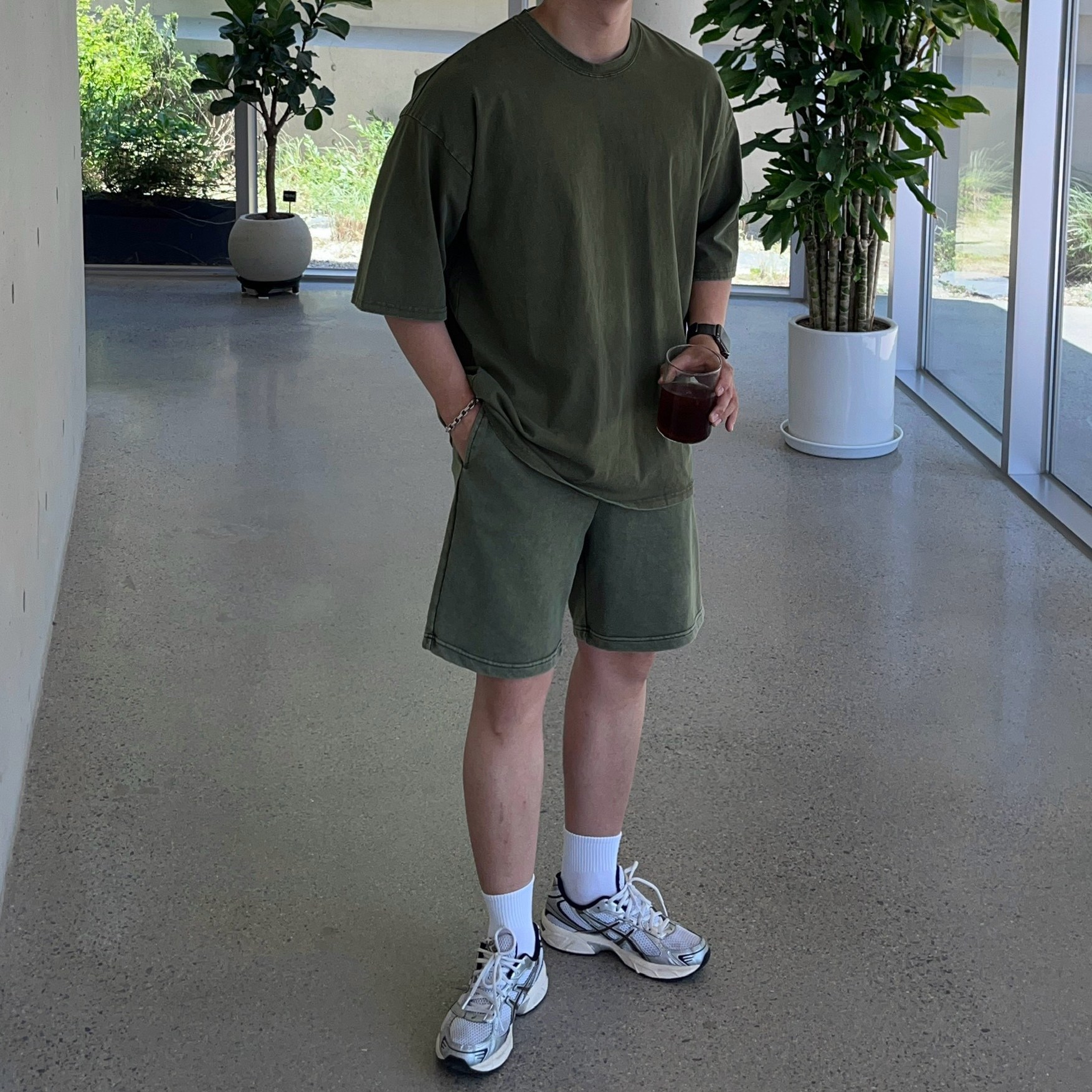 데일트 노튼 반팔티 반바지 세트